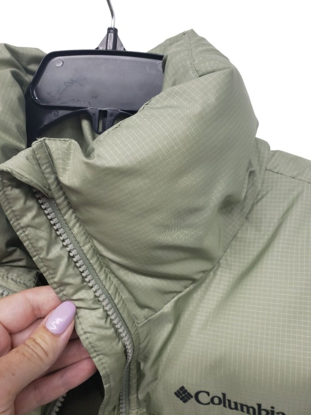 Columbia Sage Green Cropped Puffer Jacket Womens S Small Cute - Picture 5 of 11